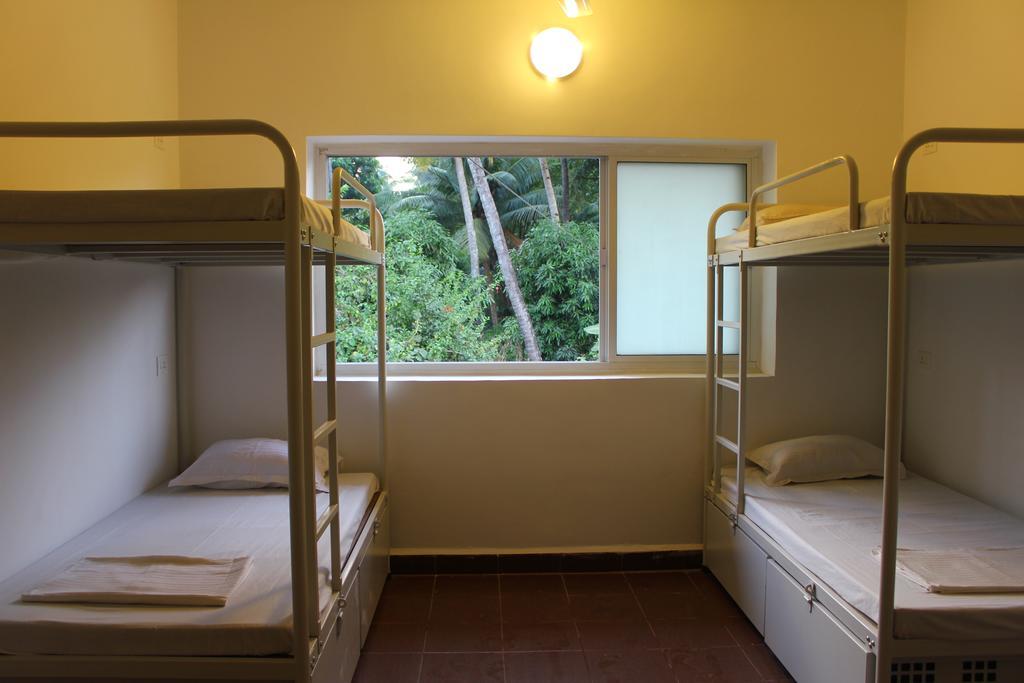 Summer By The Hostelcrowd *